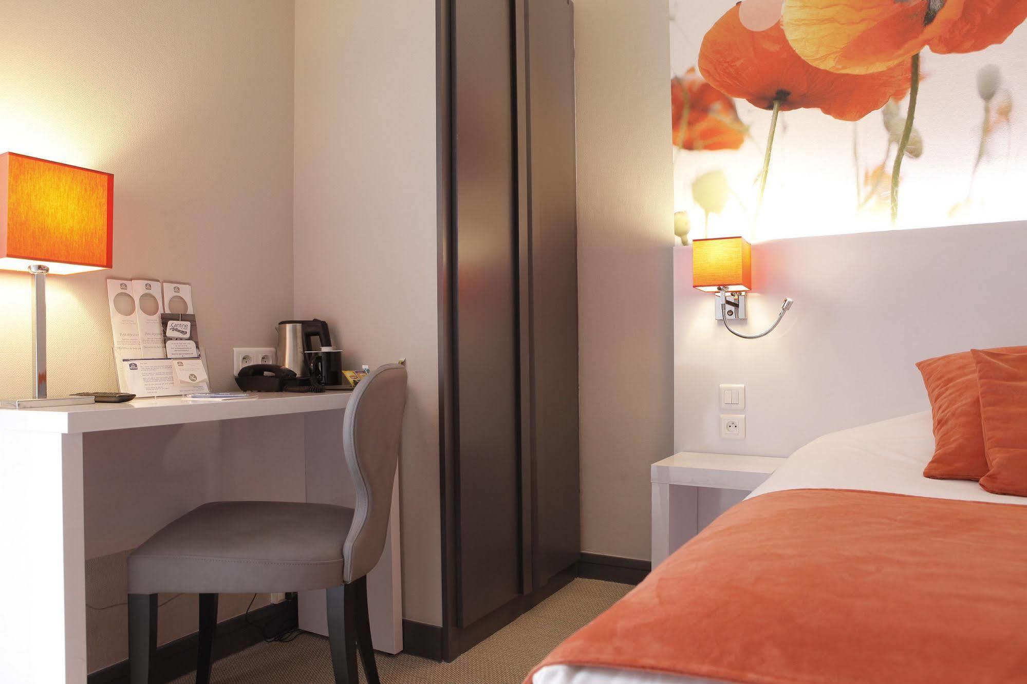 Best Western Crequi Part Dieu Hotel 4*