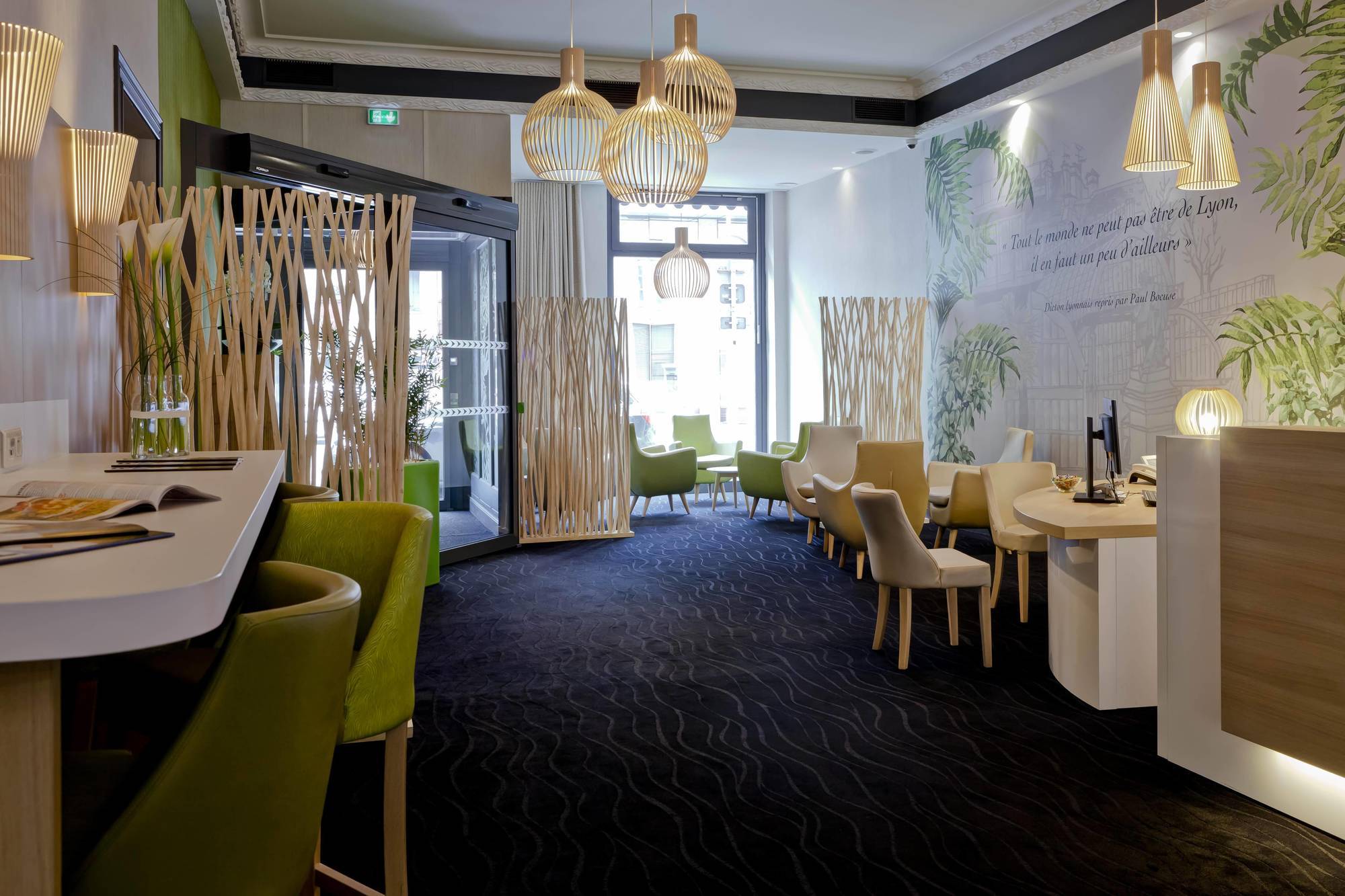 Best Western Crequi Part Dieu Hotel 4*