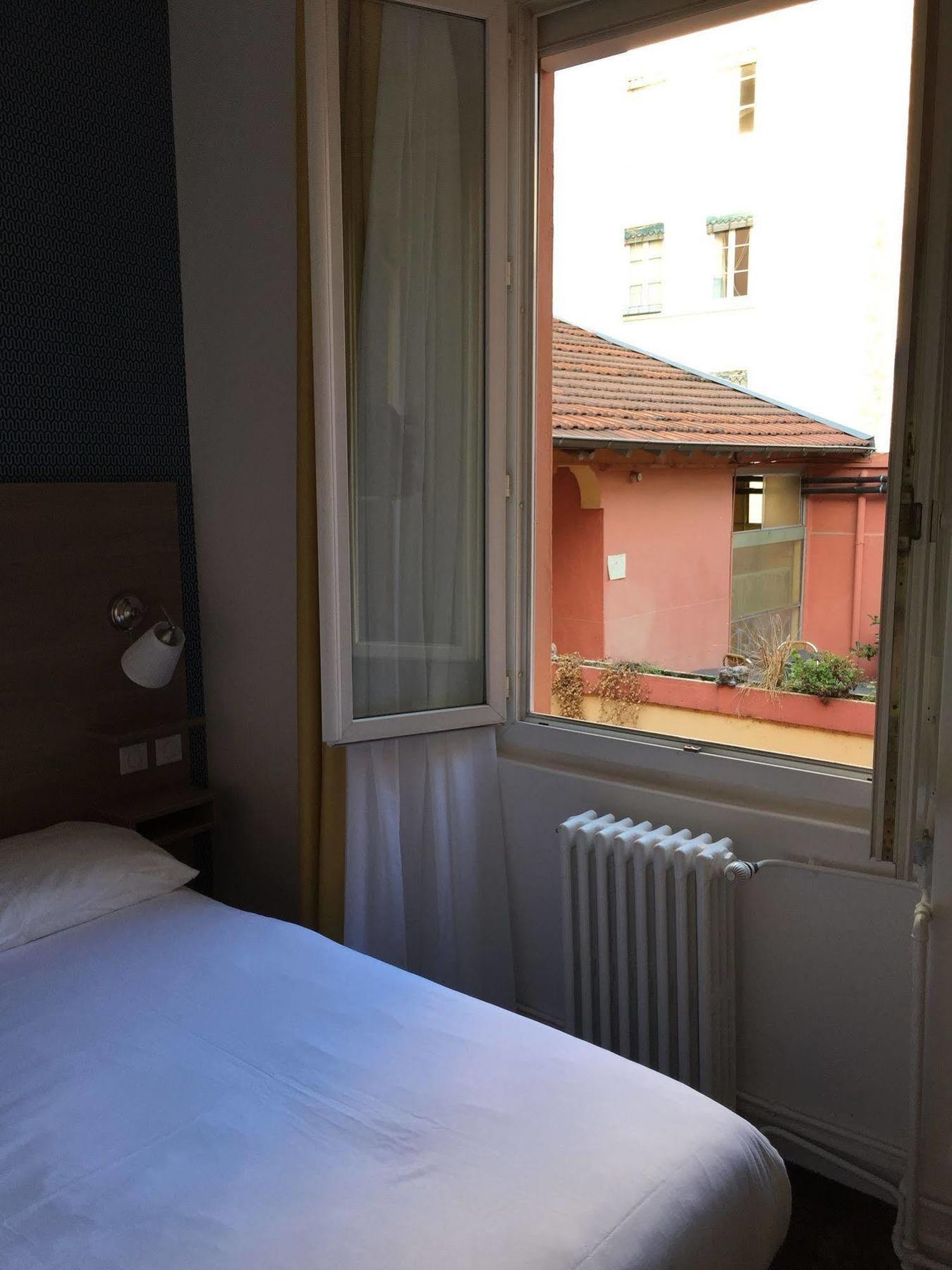 Au Patio Morand 3*