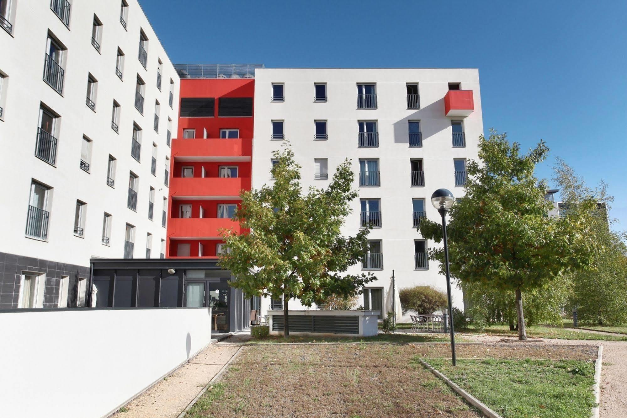Appart'Hotel Odalys City - Bioparc Lyon Est Lyon
