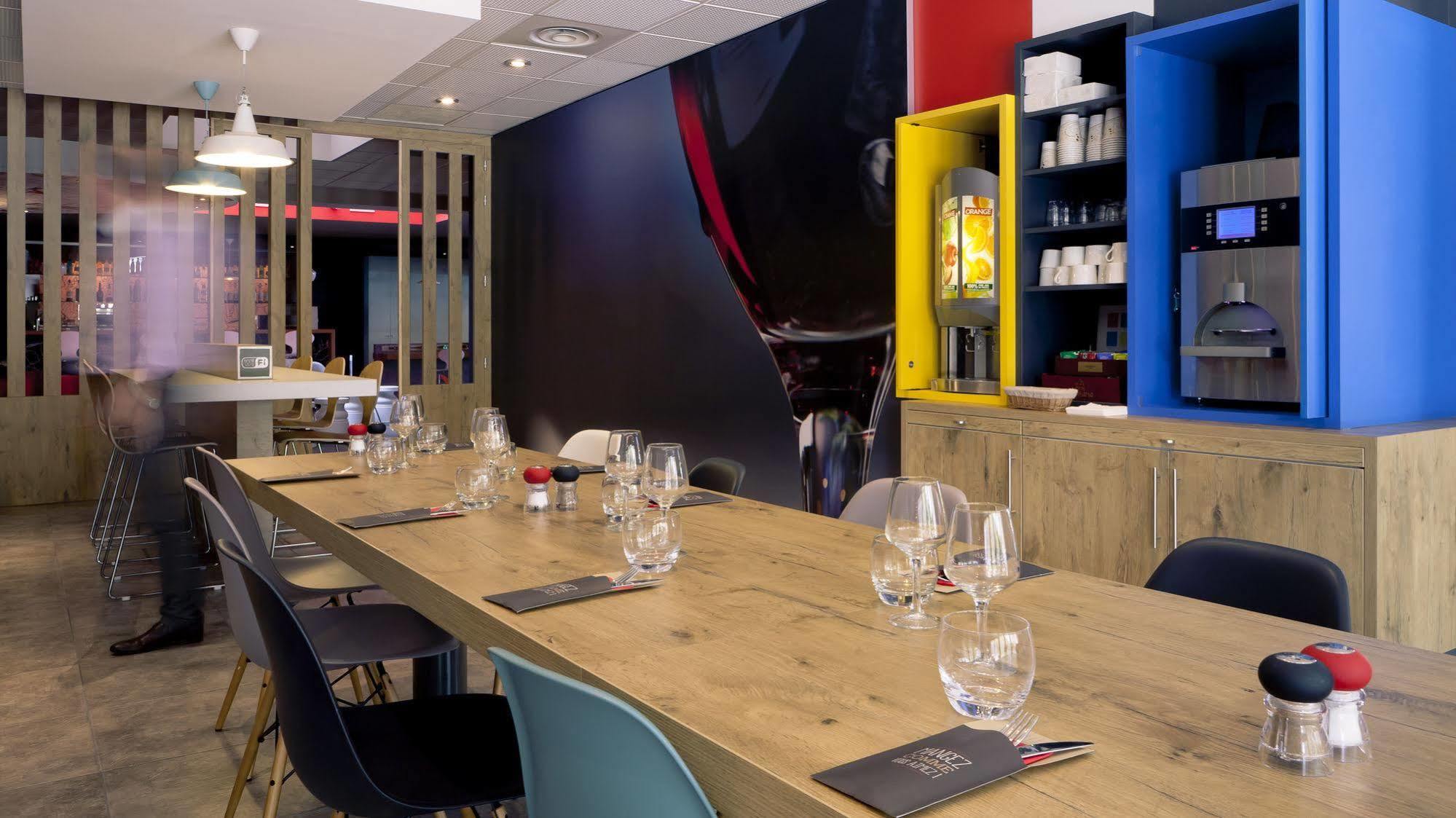 Ibis Part Dieu Les Halles Hotel 3*