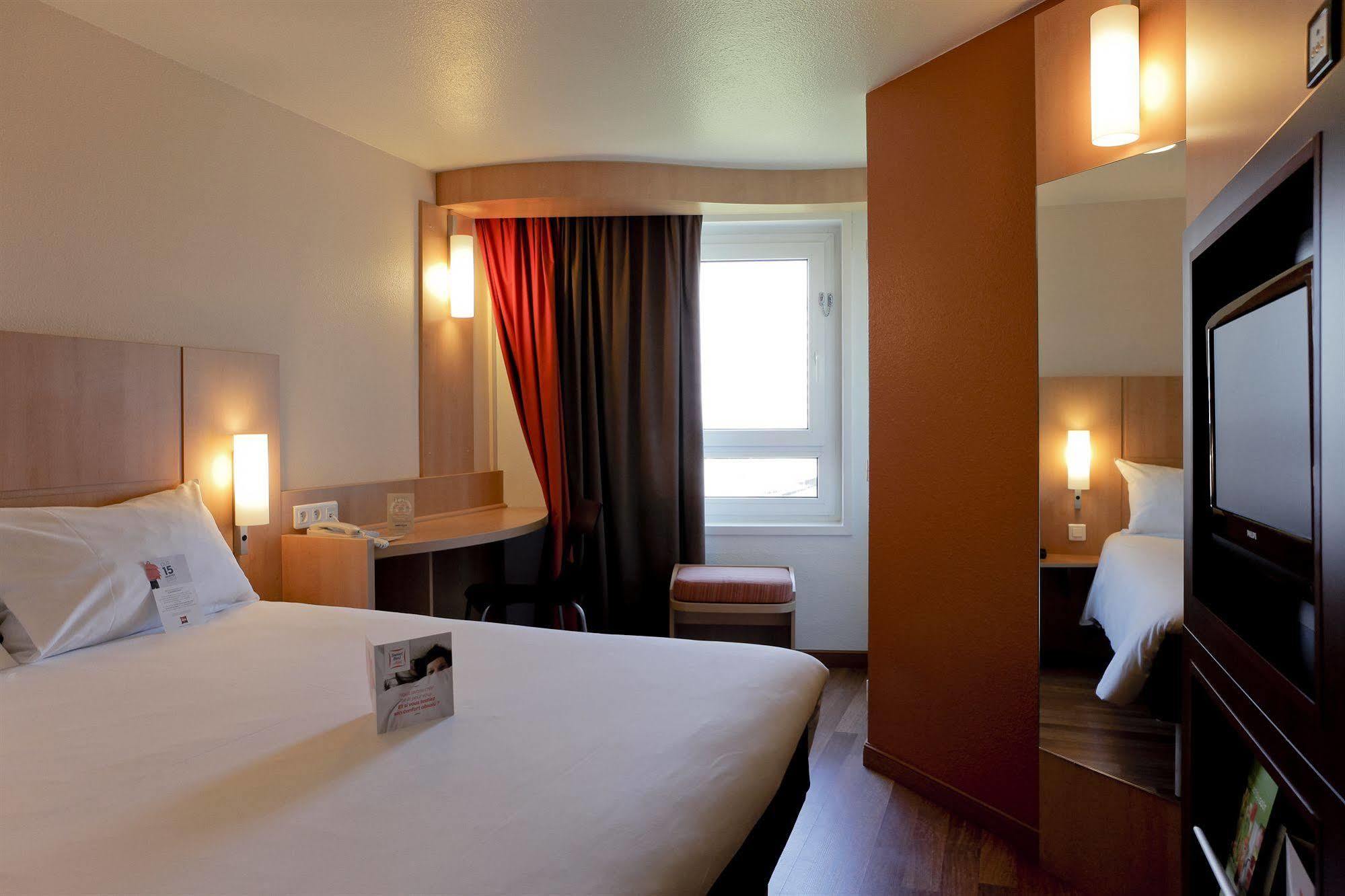 Ibis Part Dieu Les Halles Hotel 3*