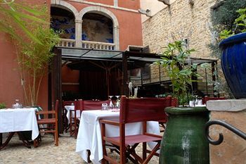 La Tour Rose 4* Lyon