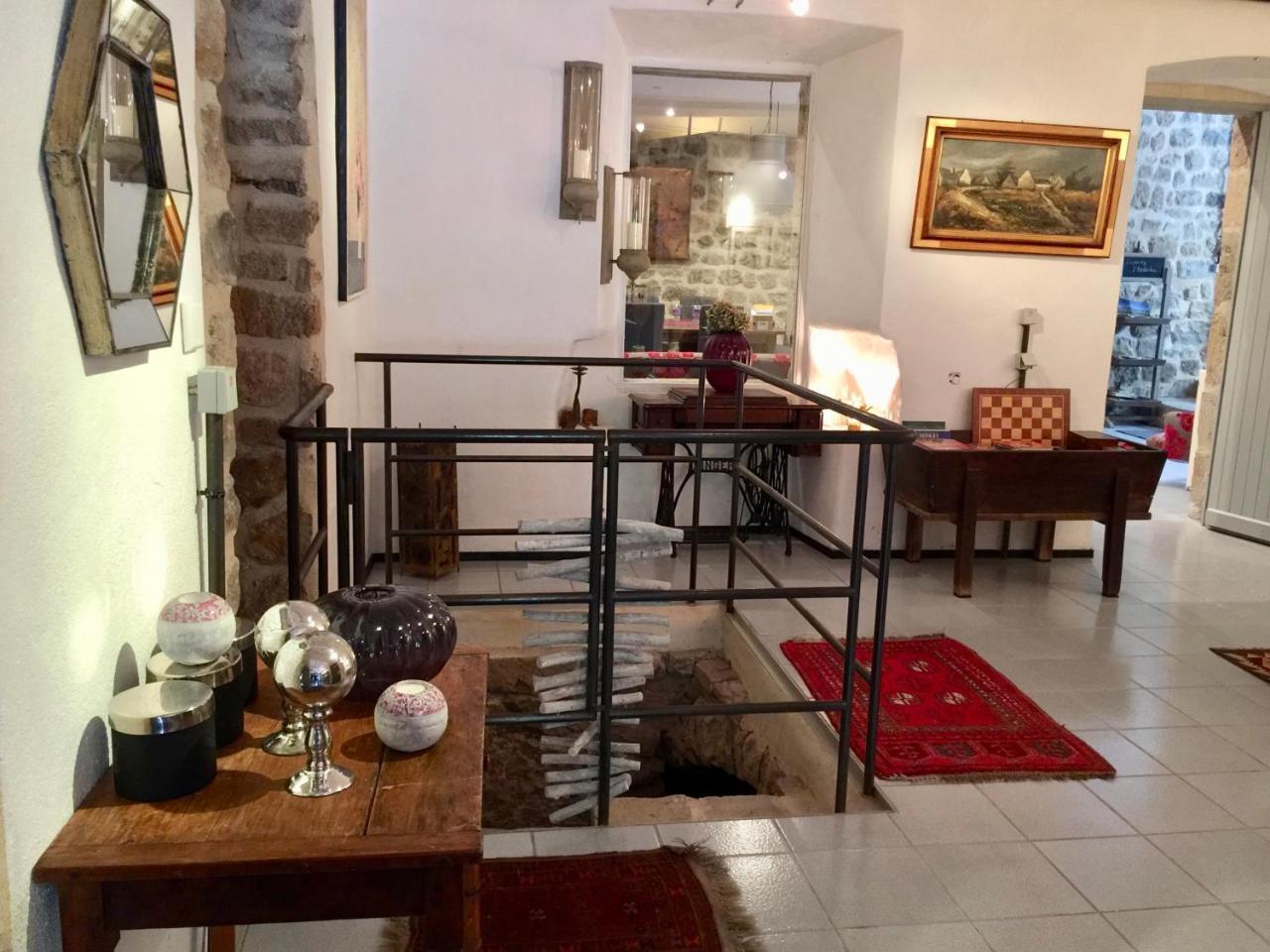Le Moulinage Chabriol Guest house *
