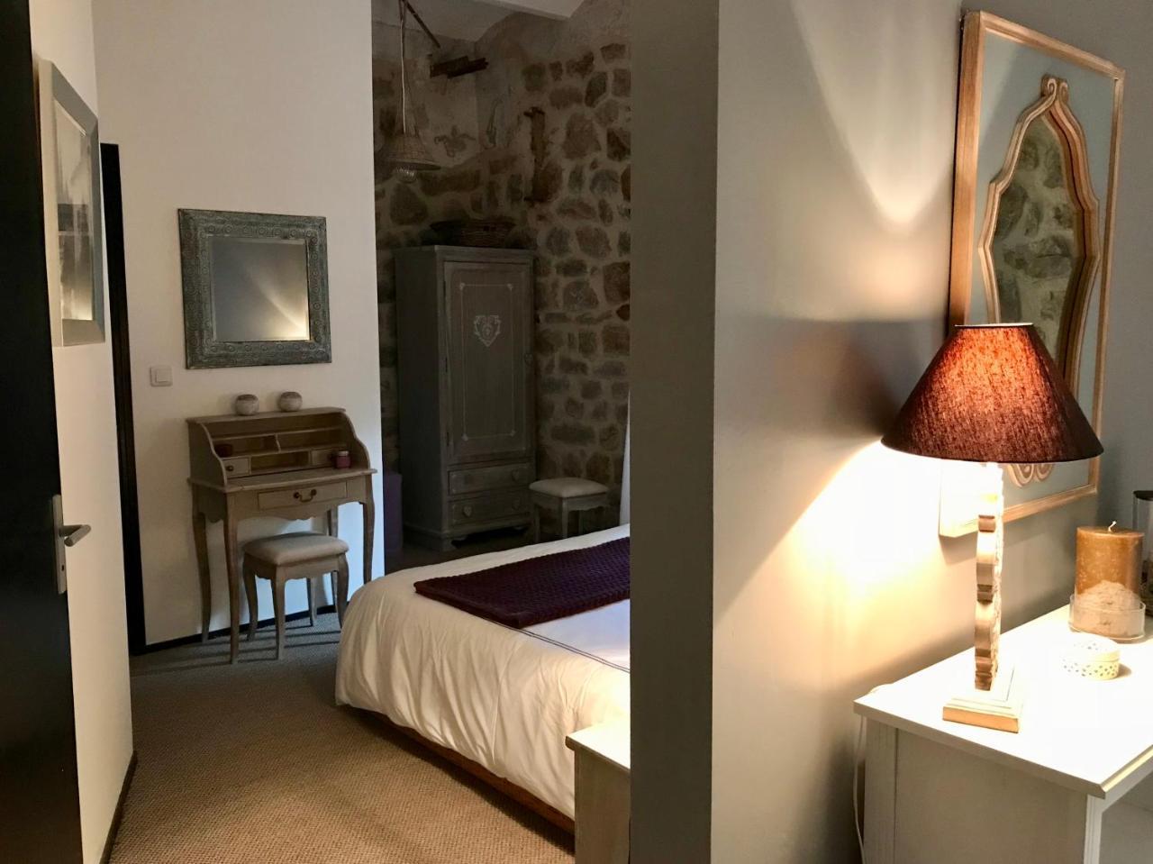 Guest house Le Moulinage Chabriol *