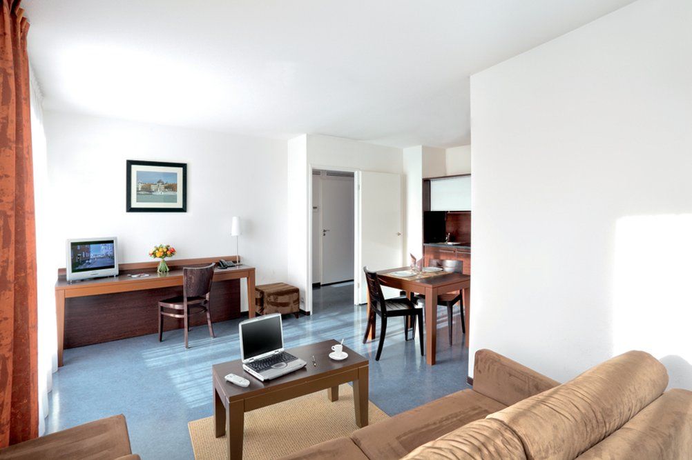 Apartahotel Appart'city Classic Vaise St Cyr 2*