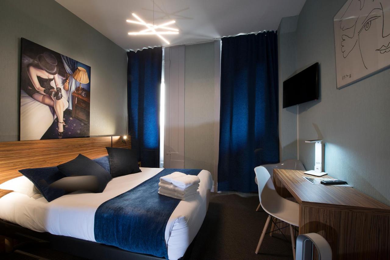 De Paris 3*