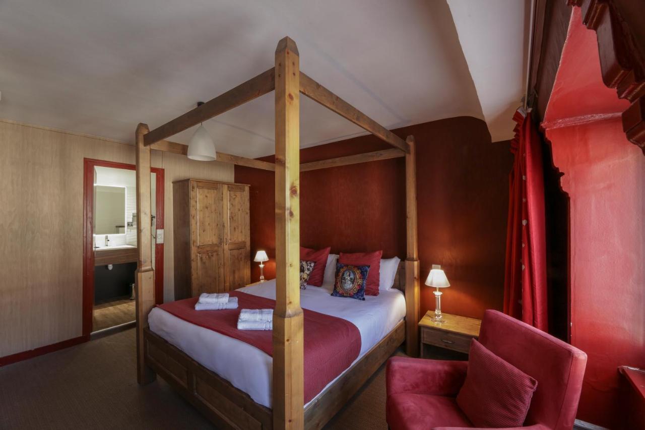 Hotel De Paris 3*