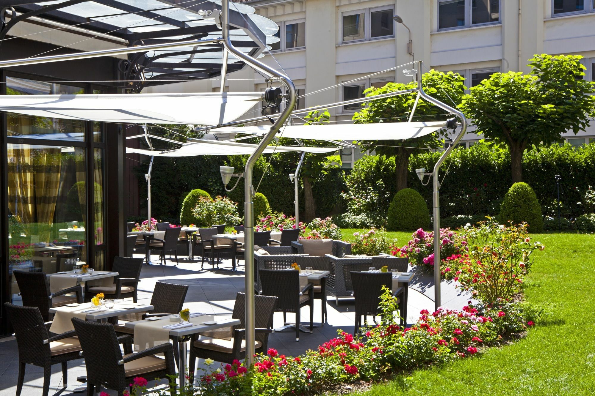 Apartahotel Warwick Reine Astrid - 4*