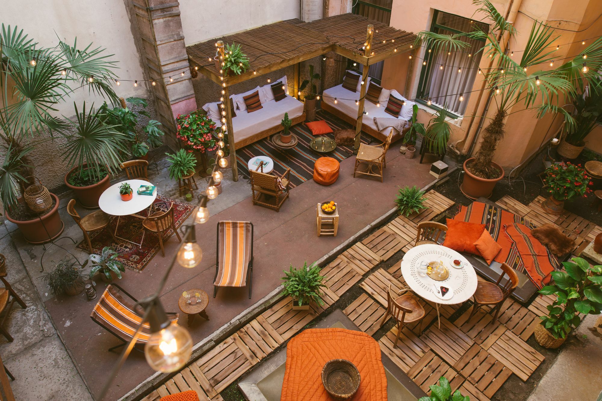 Ho36 Opera Hotel