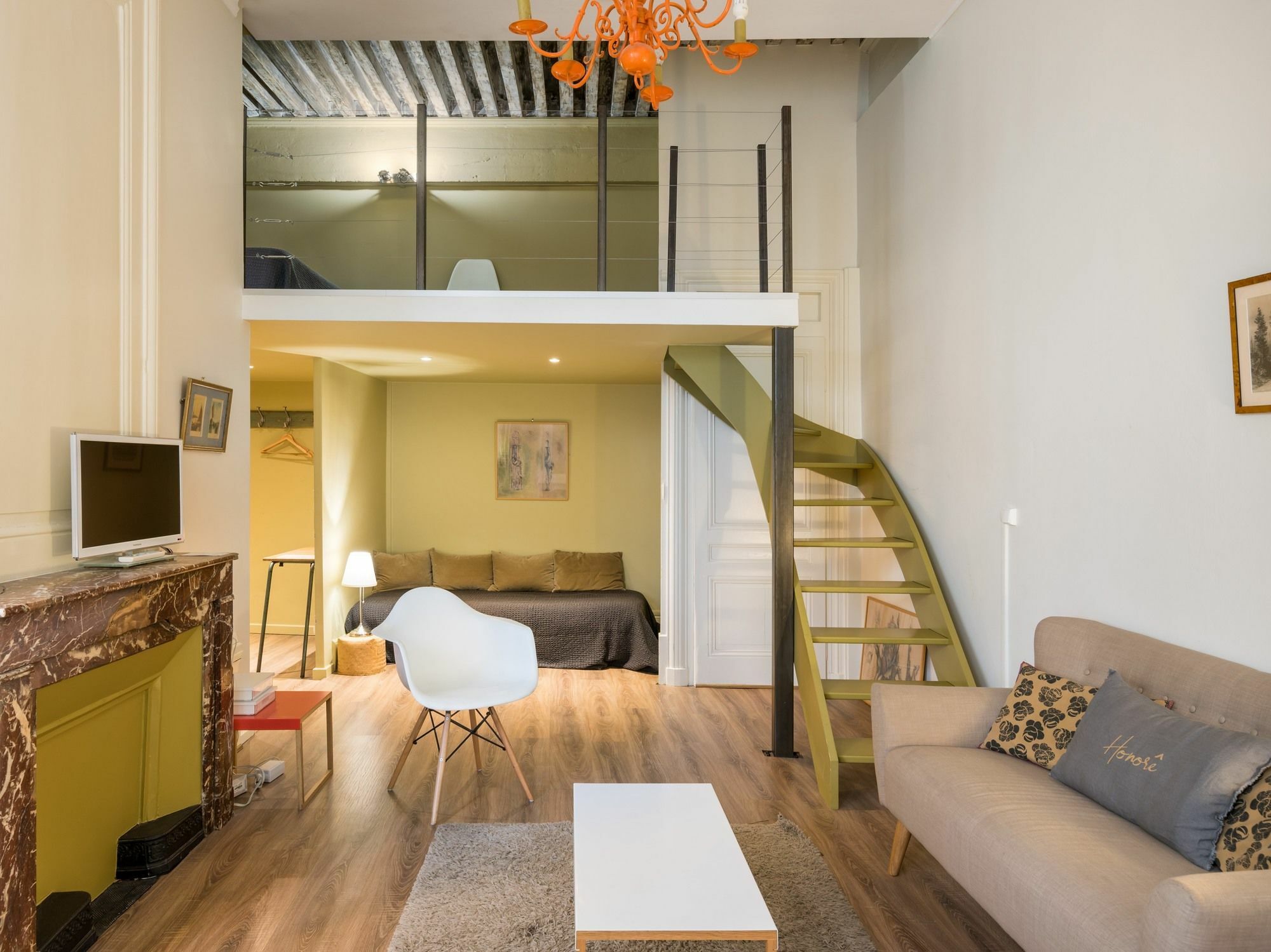 Honore - Pour Nomades Reveurs - 7 Rue Boissac *