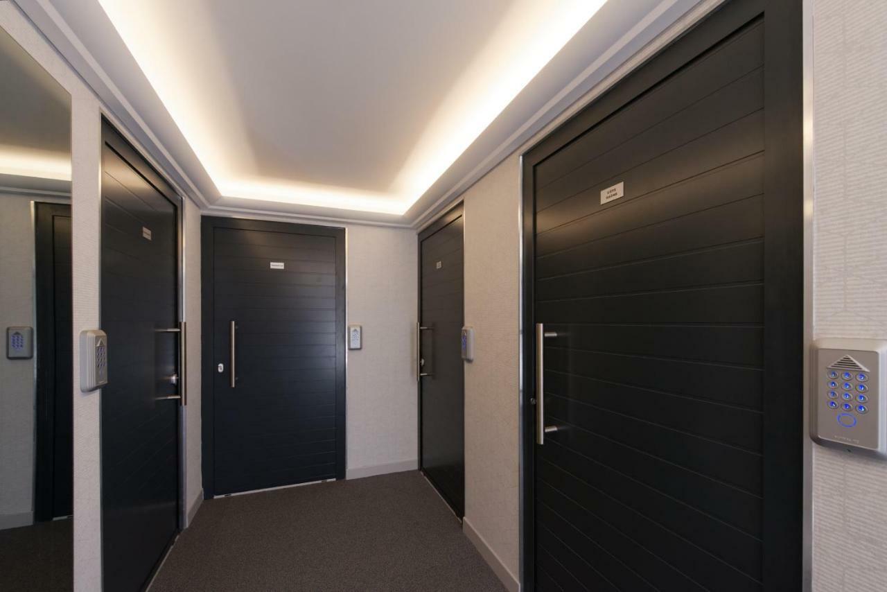 At In Appartement *
