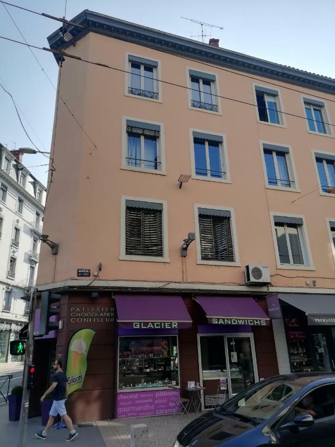 Le St Pierre - Style Et Caractere A 10min Du Vieux * Lyon