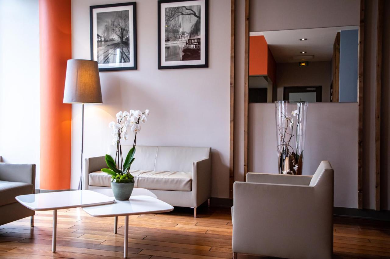 Adonis Dock Ouest Lyon
