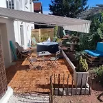Superbe Appartement Avec Jacuzzi Avec Jardin Prive