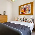 Pearl- Appartement T2 Sur Traboule Classee - Calme