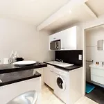 Studio Parfaitement Equipe - Metro Cordeliers Ail