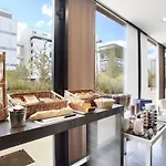 Studio Harmonie Confluence Lyon City Et Piscine Chauffante