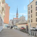 Cosy Avec Parking Proche Brotteaux