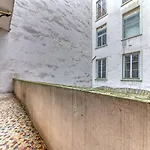 Guestready - Elegant Getaway In Central Lyon
