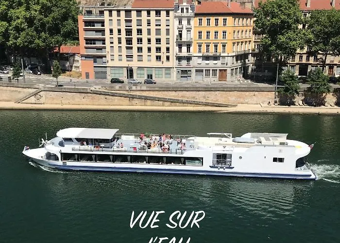Vue Sur L\'Eau