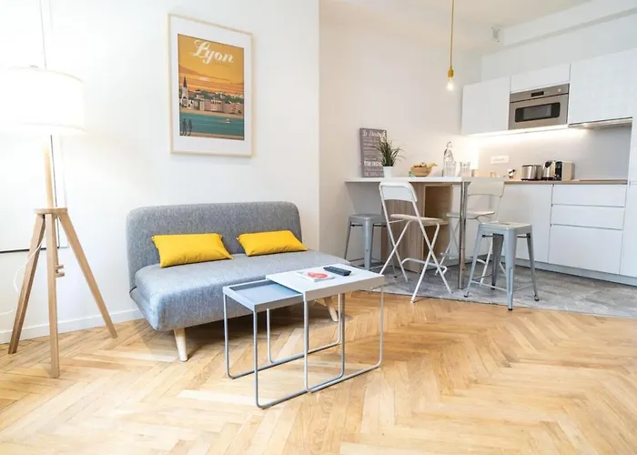 Residence Meublee-Part Dieu-Sans Soucis