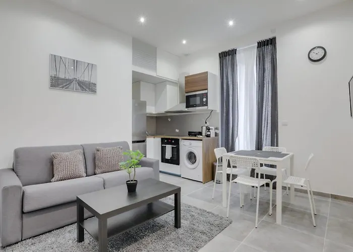 GuestReady - Beautiful Minimalist Central Flat