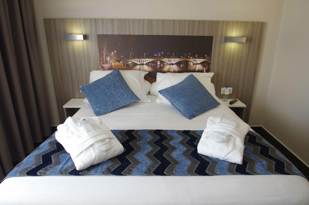 Saphir 3*