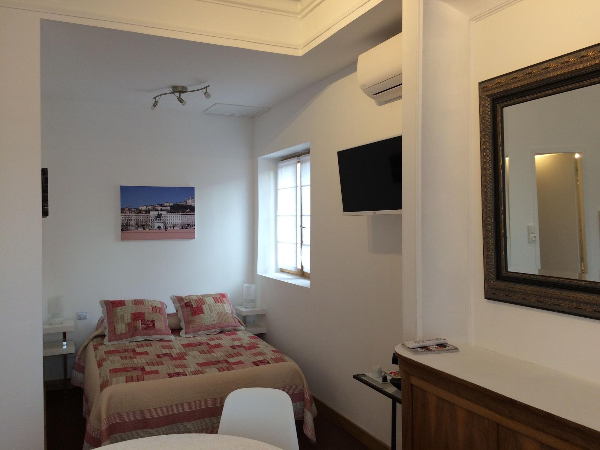 Clos Feuillat Bed and breakfast