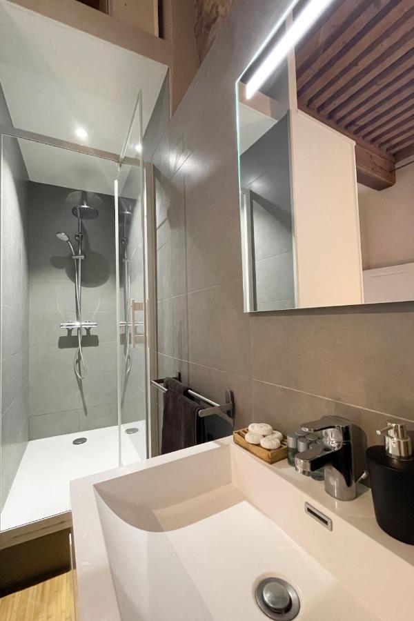 Maison d'hôtes Coeur Vieux Lyon, 60 M2 Lumineux Confort Lyon