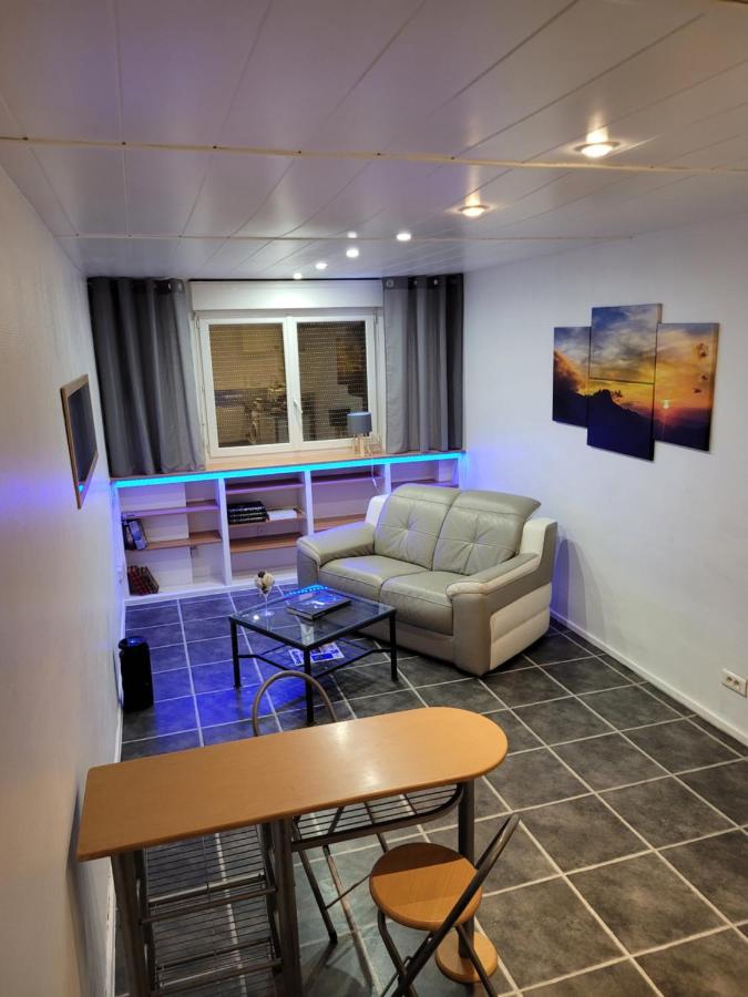 / Duplex Proche Gare Part-dieu Apartment *