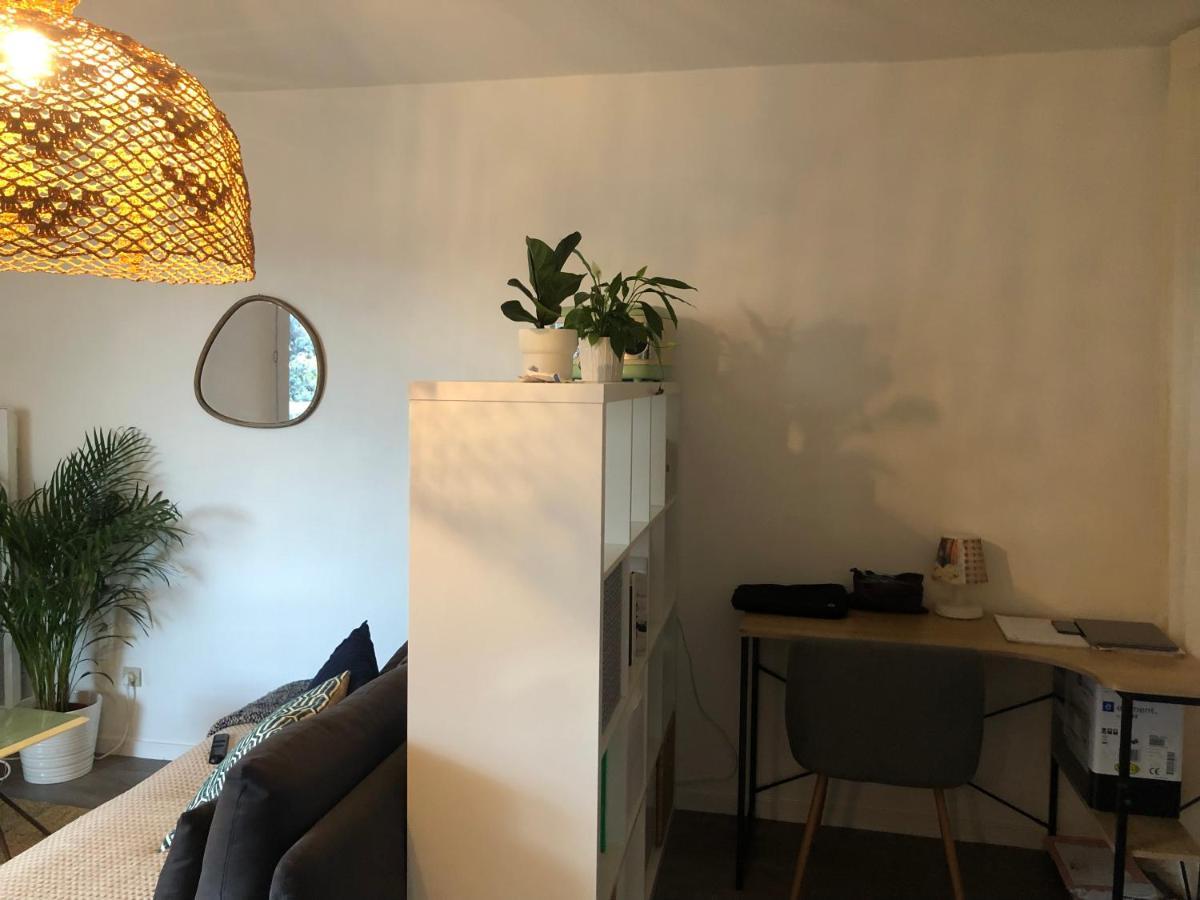 En Résidence Avec Parking Gratuit Apartamento