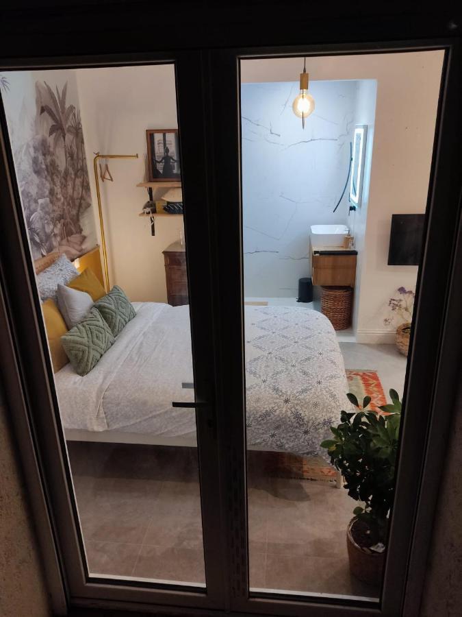 Superbe Avec Jacuzzi Avec Jardin Prive * Lyon