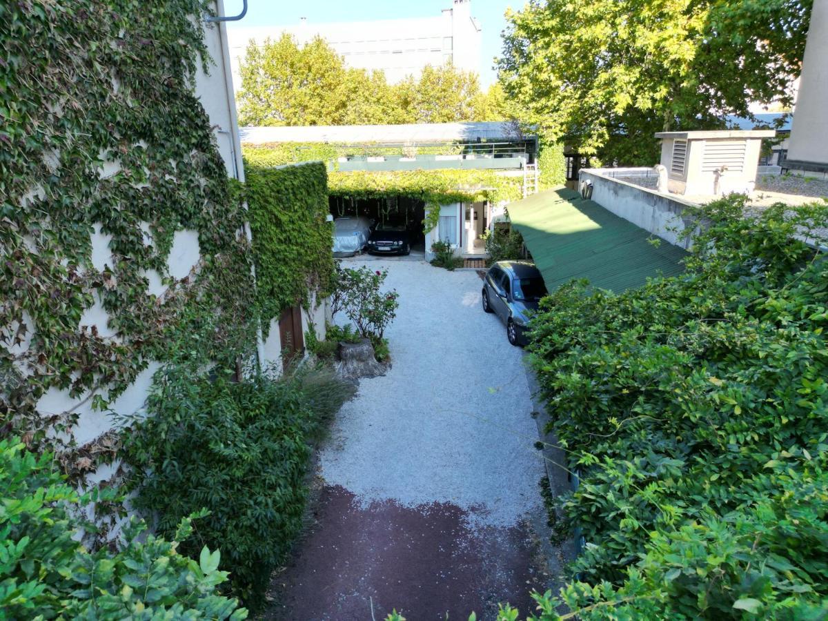 Clos Feuillat Bed and breakfast 2*