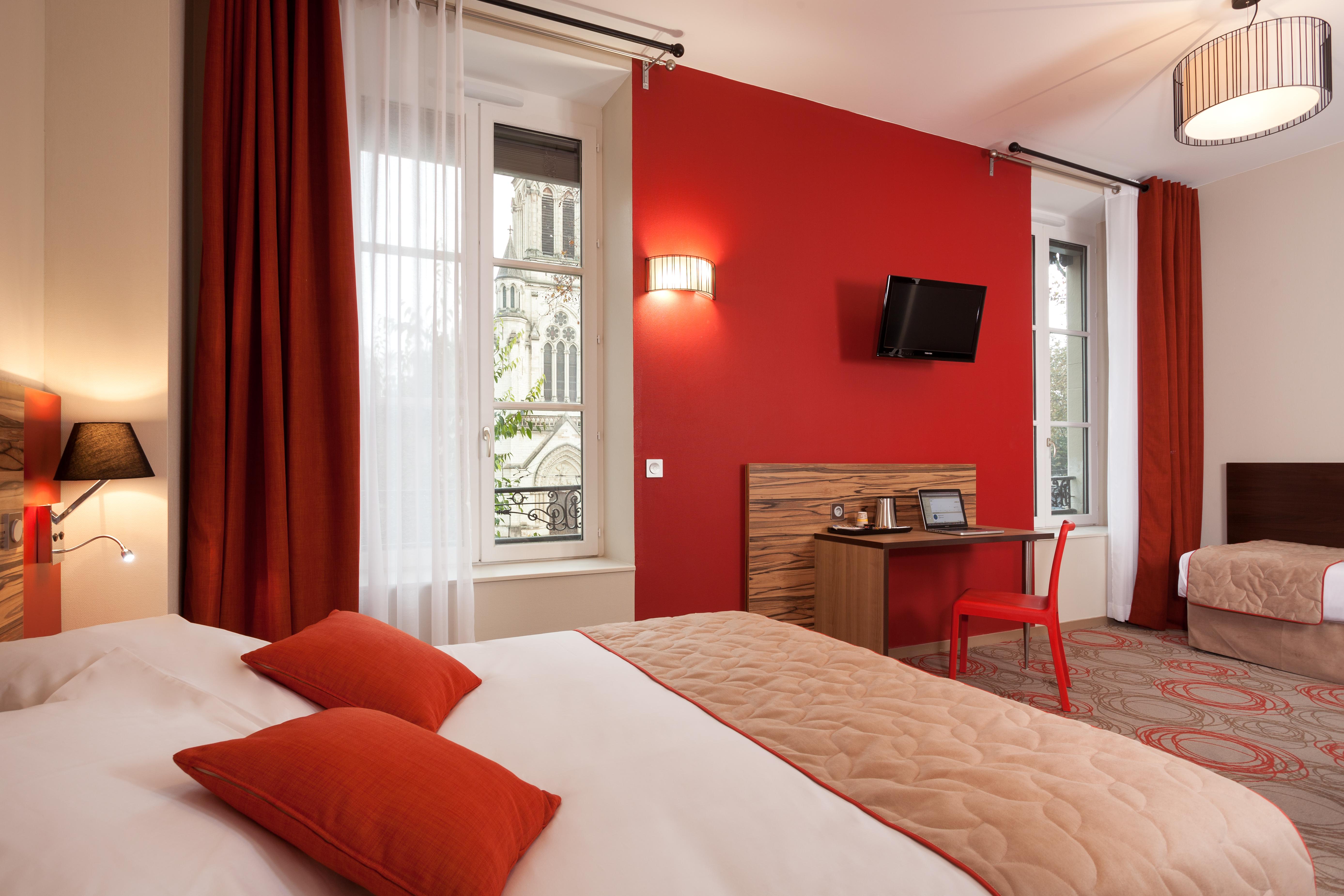 Adagio Patio Confluence Aparthotel