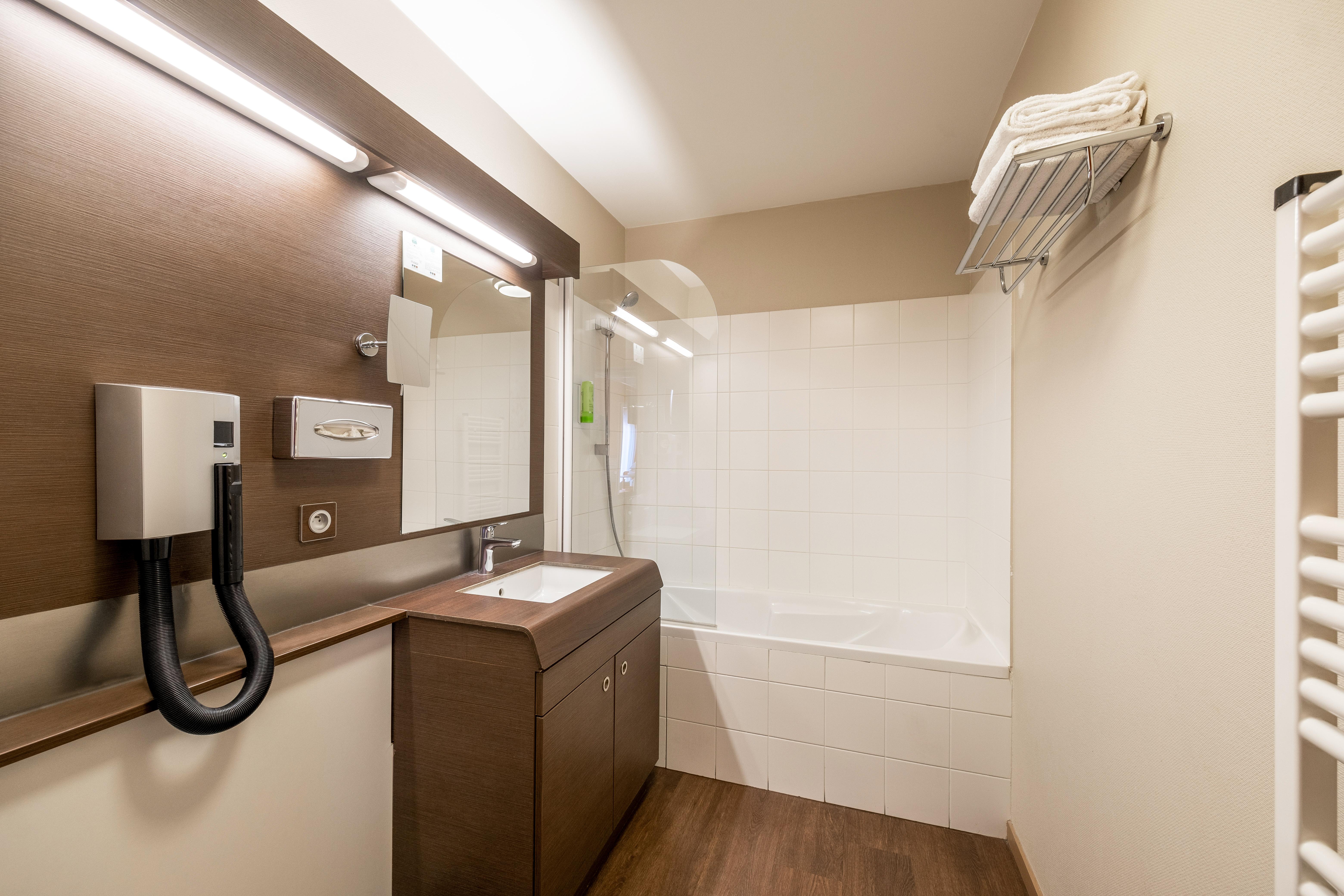 Adagio Patio Confluence Aparthotel 4*