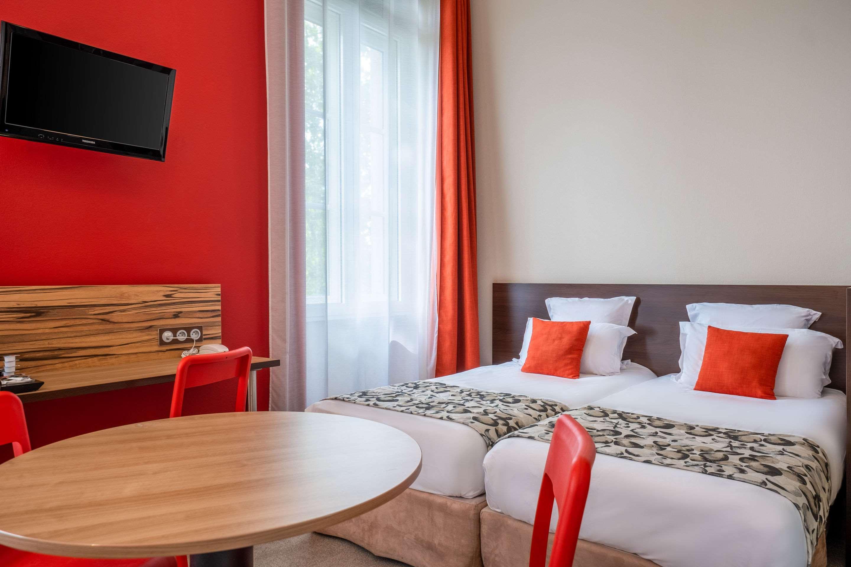 Adagio Patio Confluence 4*