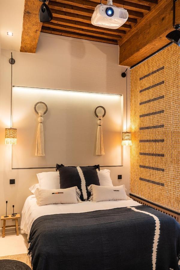 Host Le Lumiere Spa&cinéma Apartment *