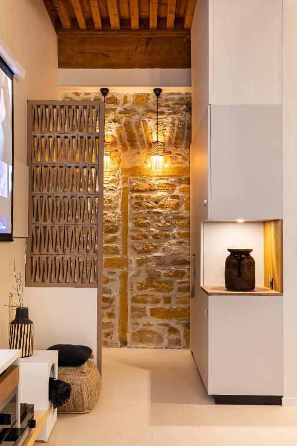 Apartment Host Le Lumiere Spa&cinéma Lyon