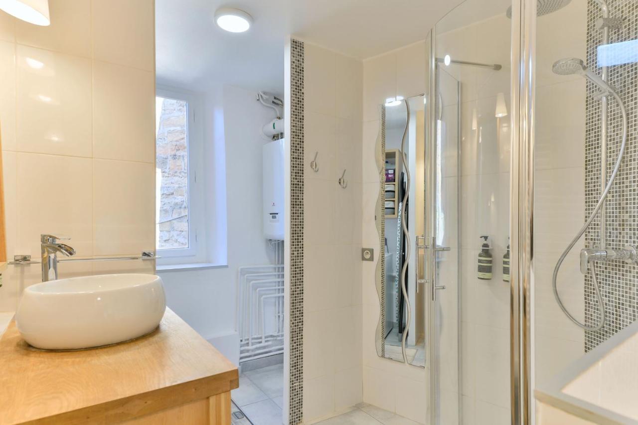 Beau Duplex Avec Jardin Et Vue *