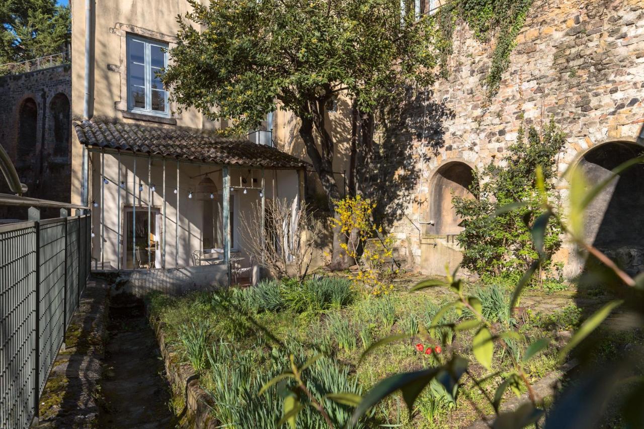 Beau Duplex Avec Jardin Et Vue