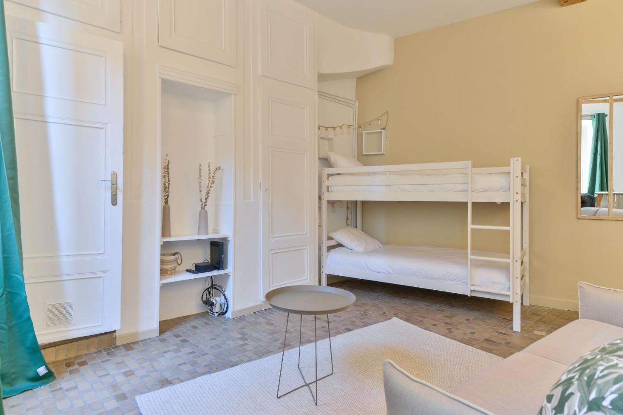 Beau Duplex Avec Jardin Et Vue *