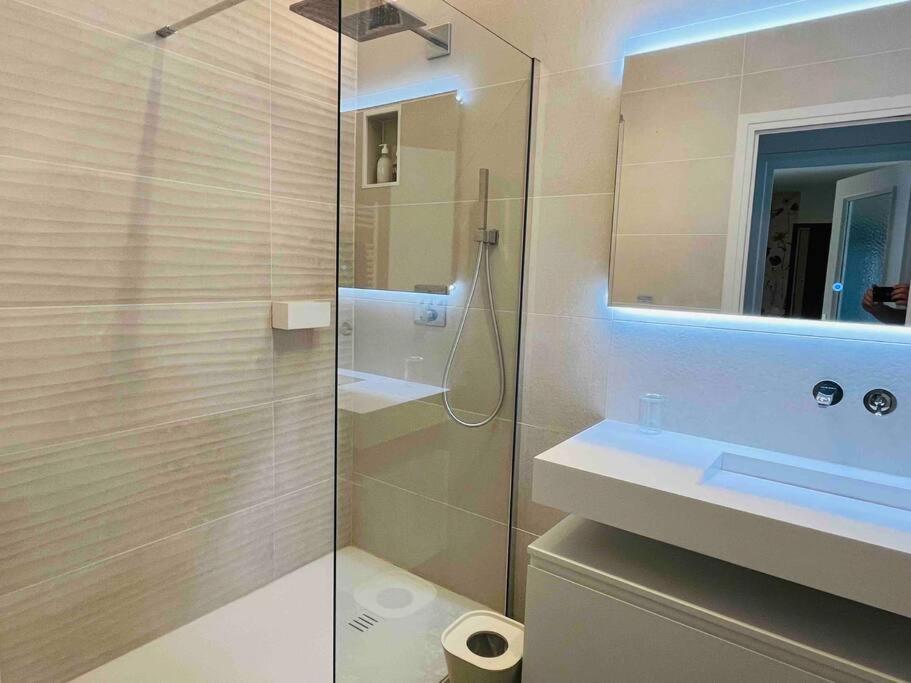 Apartment Agreable Quartier De Avec Parking