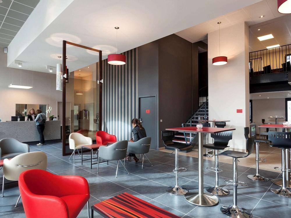 Adagio Patio Confluence Aparthotel