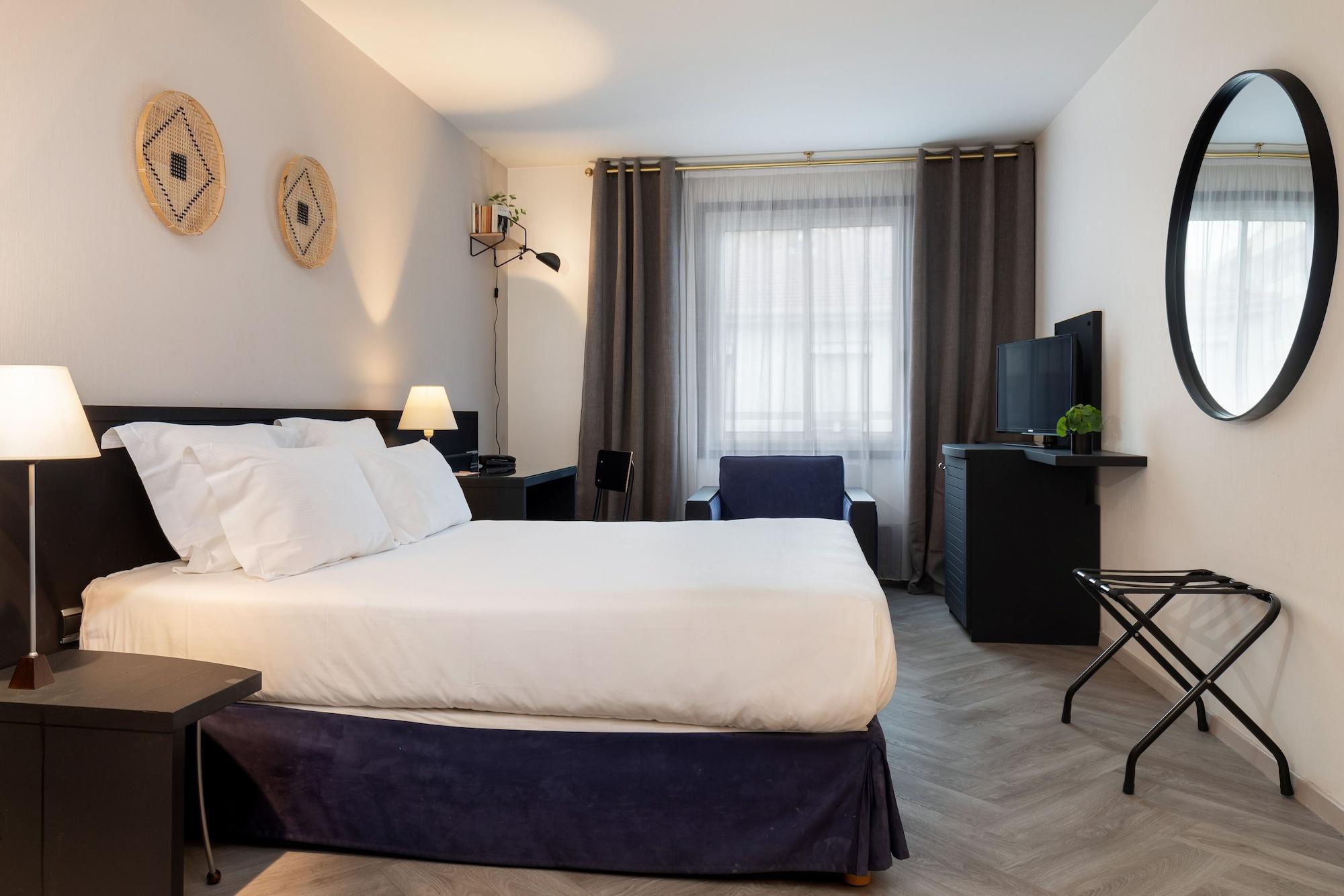 Hotel Chromatics & Restaurant Hill Club By Happyculture 3*