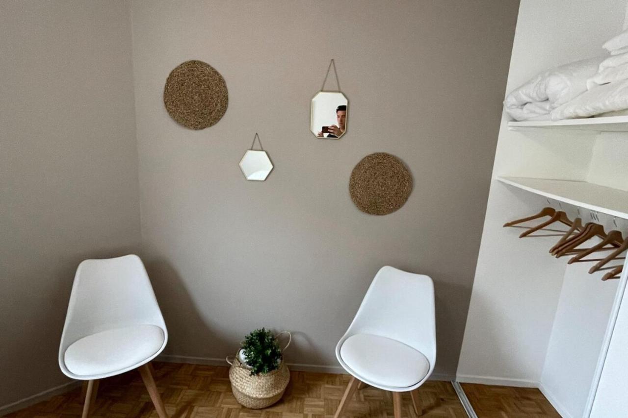 Apartment Chez Paul - 4 Pers Balcon - Monplaisir Lyon