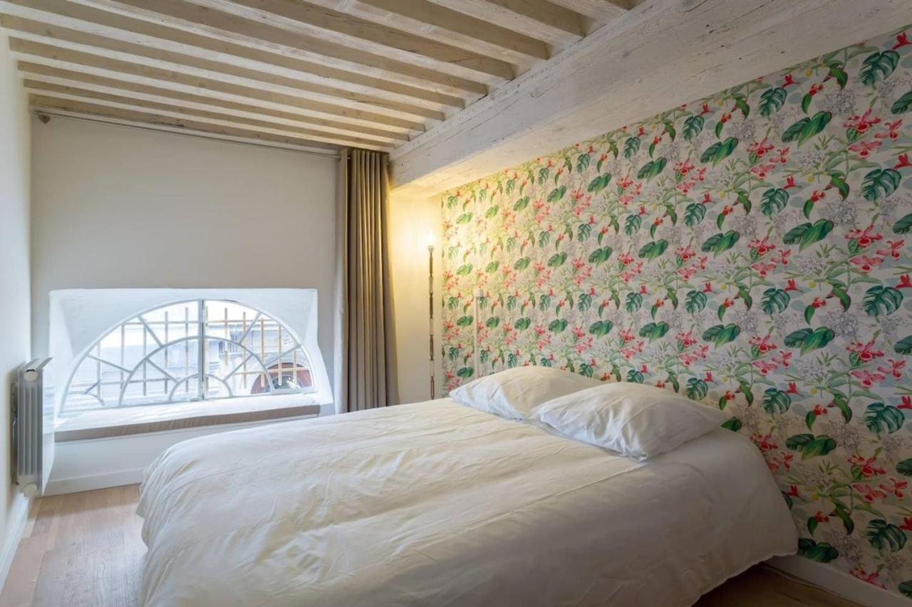 Character 6 People - Center Appartement *