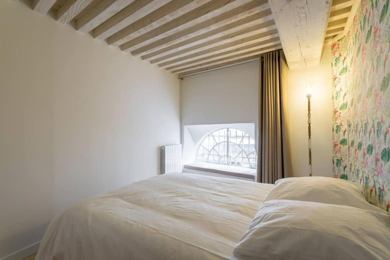 Character 6 People - Center Appartement *