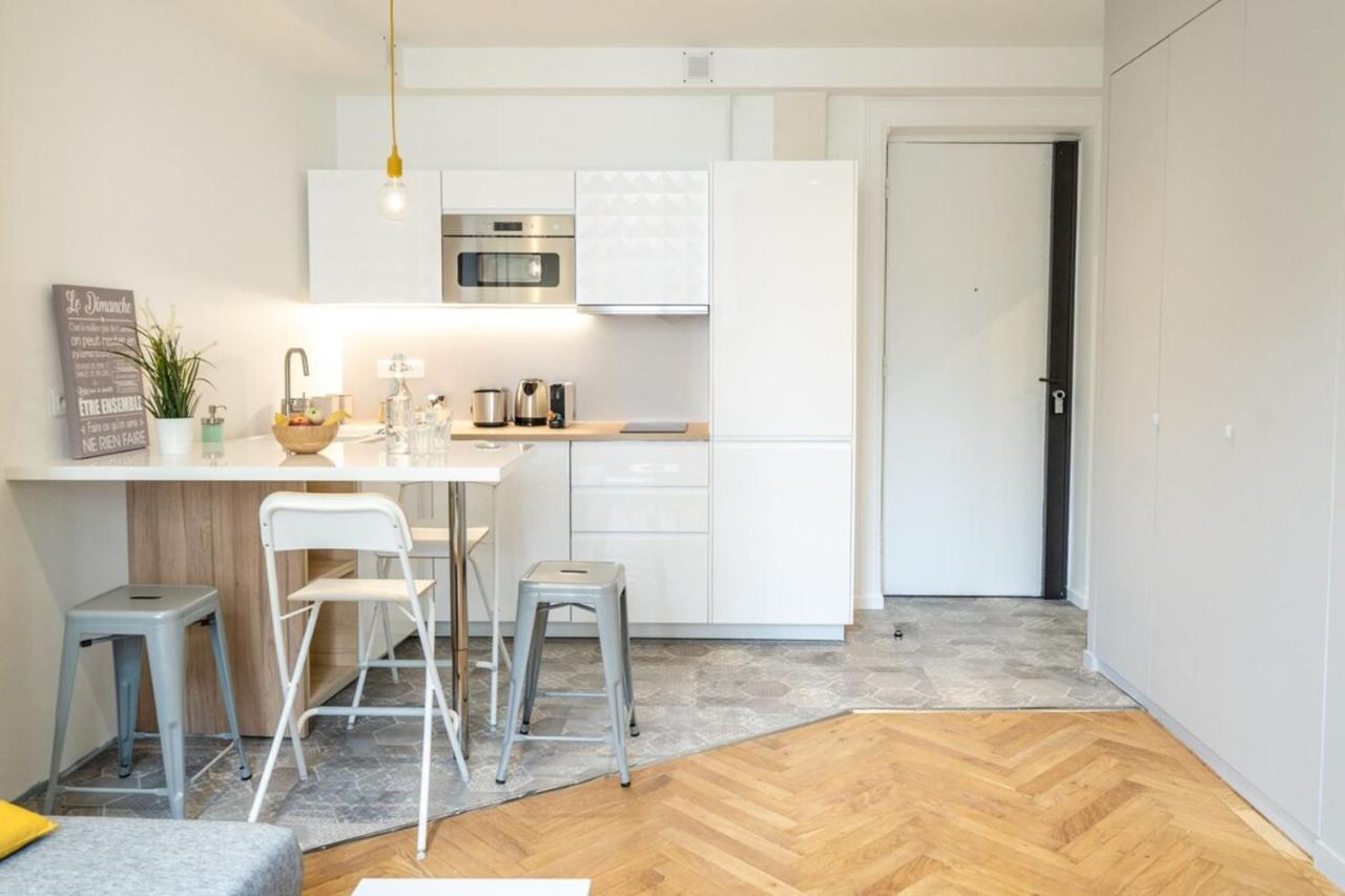 Meublee-part Dieu-sans Soucis Apartment *