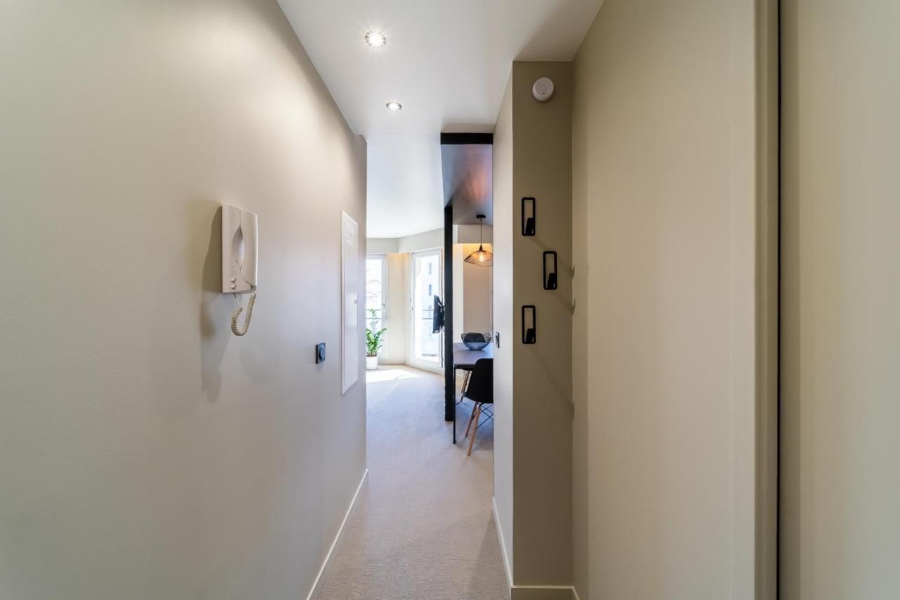 Apartment Escape In The Heart Of 4 People With Balcony Part-dieu *